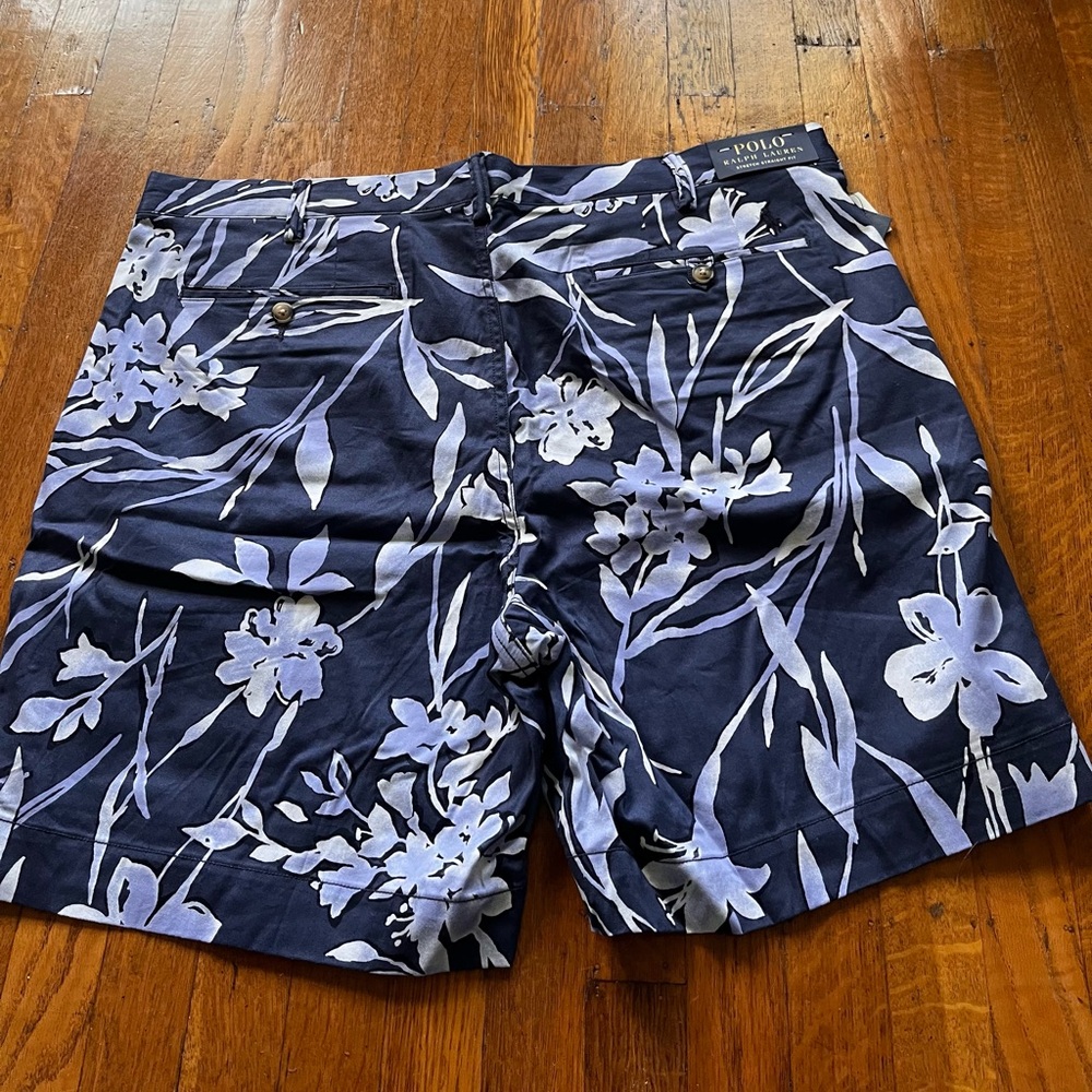 Polo Ralph Lauren Floral Stretch Straight Fit Floral Shorts NWT Size 40 - Picture 3 of 8